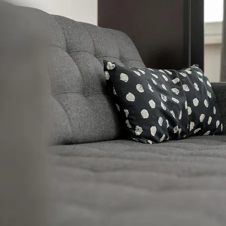 Przytulny Z Wanna Blisko Parku We Wroclawiu By Renters Apartman Wrocław